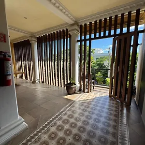 3* Hotel Center