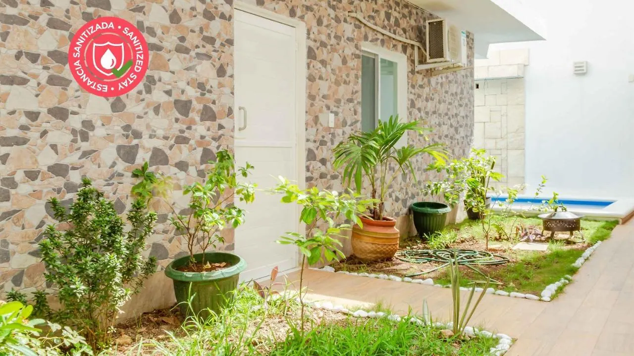 Hostpal Hotel Boutique Cancun 94