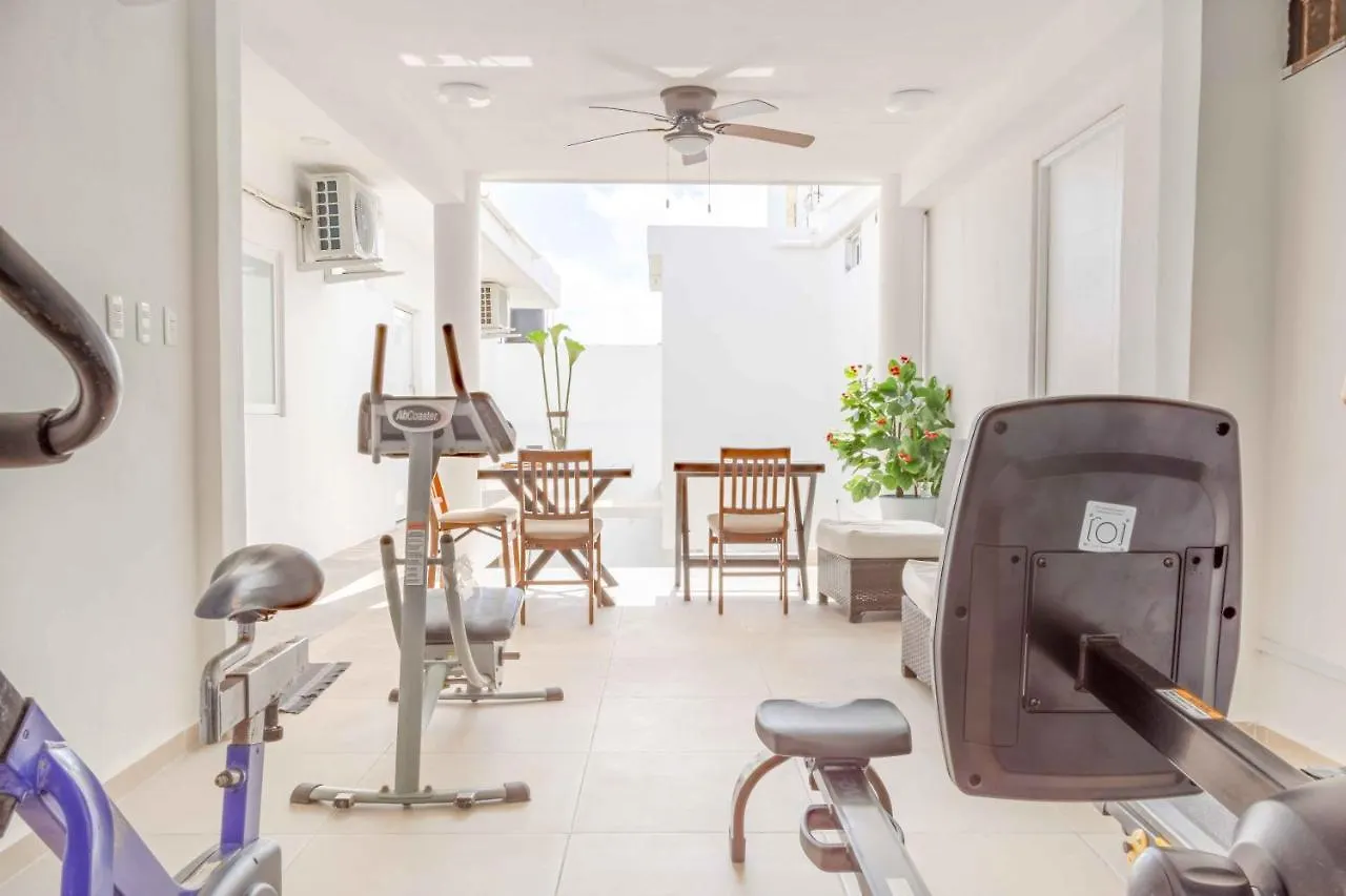 Hostpal Hotel Boutique Cancun 94