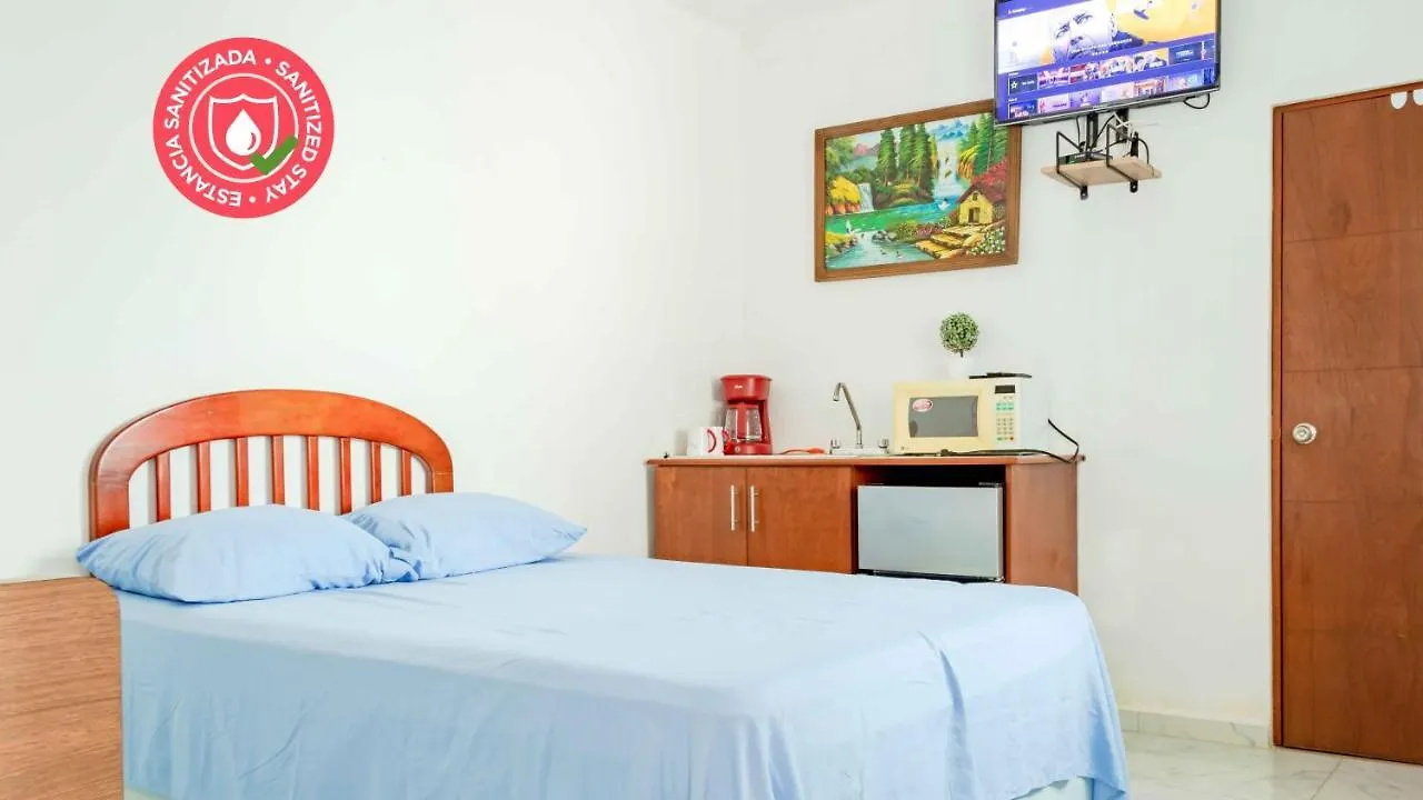 Hostpal Hotel Boutique Cancun 94
