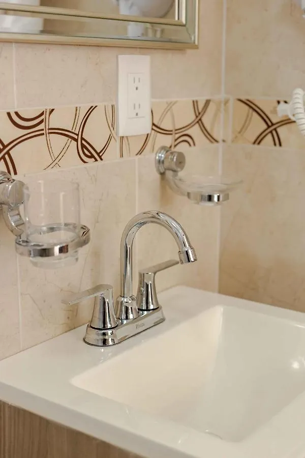 Hostpal Hotel Boutique Cancun 94